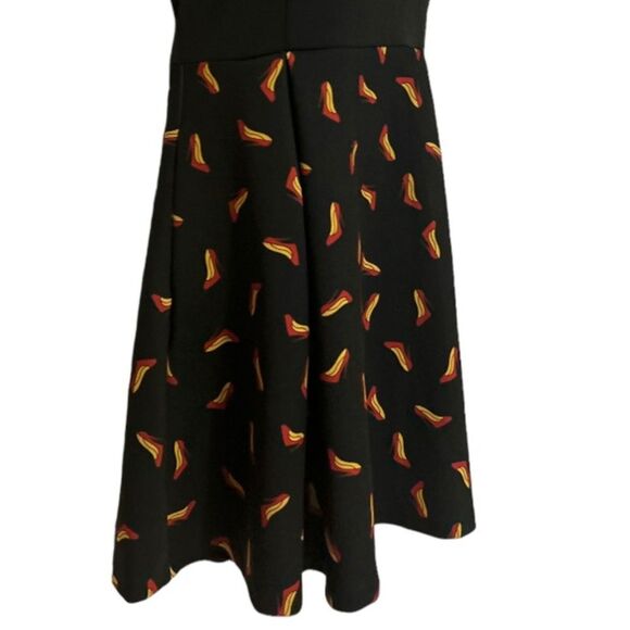 ⭐️Hutch Shoe Print Pleated Short Sleeve Office Party Mid Weight Scuba Dress - Picture 12 of 16